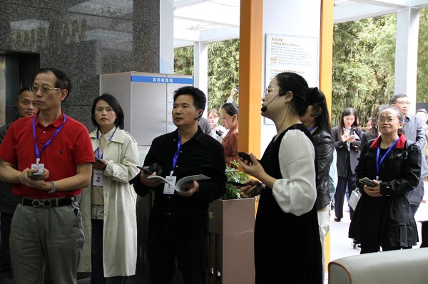 再獲點(diǎn)贊! 成都市委辦公廳、市政府辦公廳和市人社局相關(guān)領(lǐng)導(dǎo)一行參訪由瑞方人力打造的全市首個就業(yè)小站 第3張