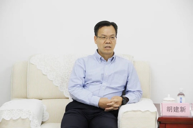 湖南省委統戰部副部長、省工商聯黨組書記胡建新一行蒞臨瑞方人力考察指導 第2張